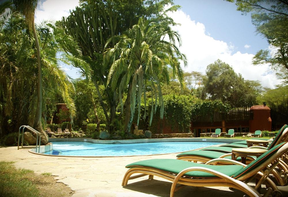 Amboseli Serena Safari Lodge Exterior photo