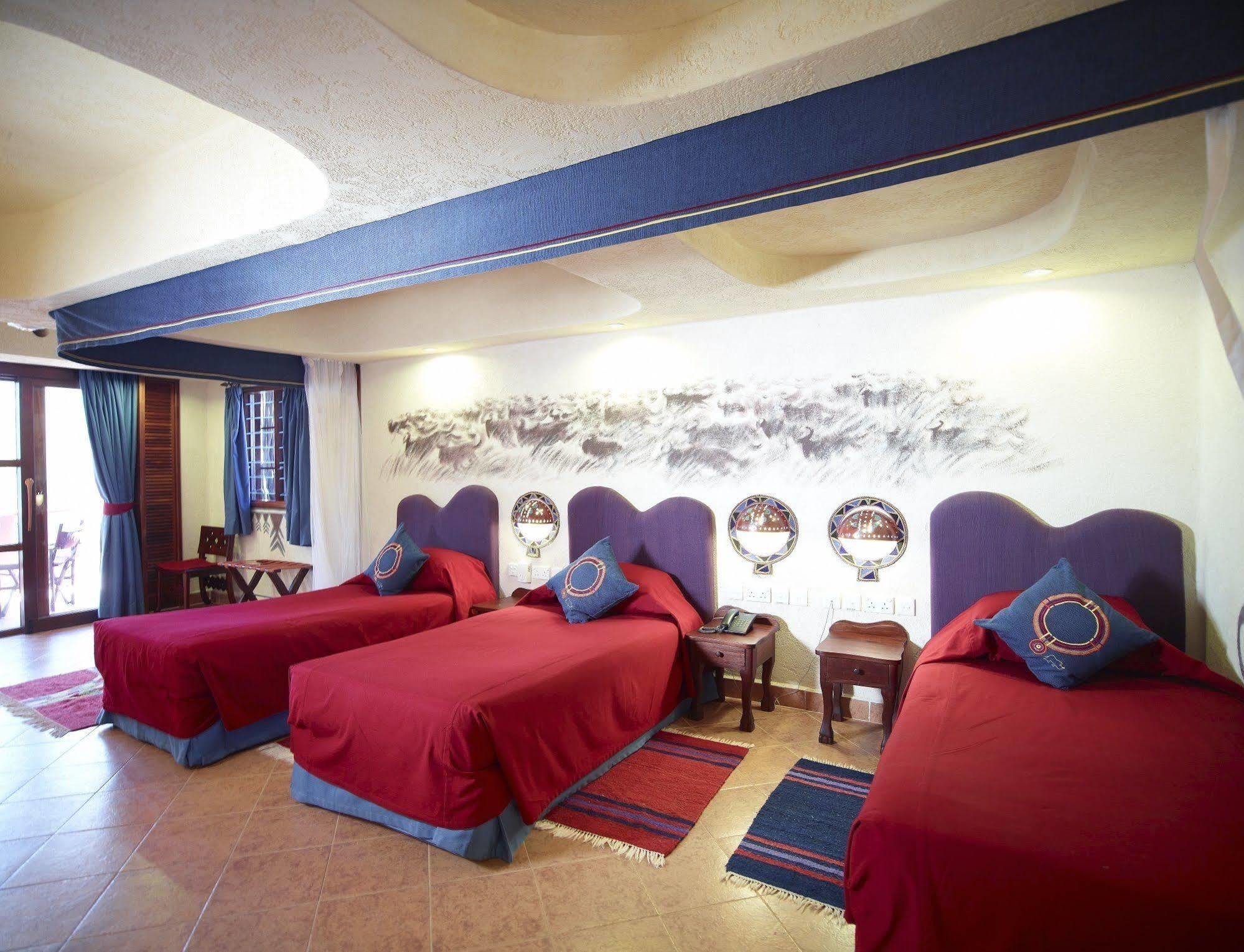 Amboseli Serena Safari Lodge Exterior photo