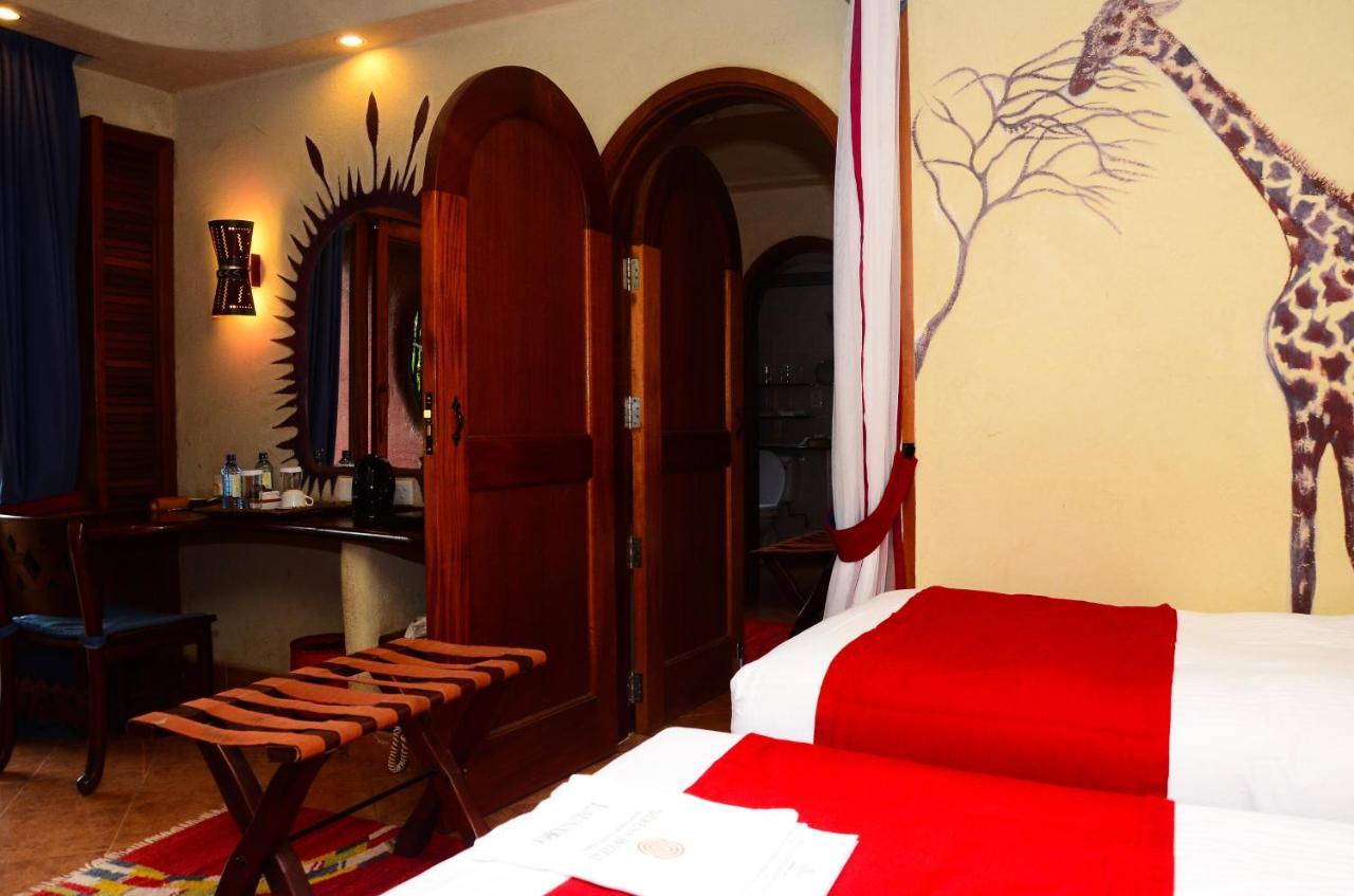 Amboseli Serena Safari Lodge Exterior photo
