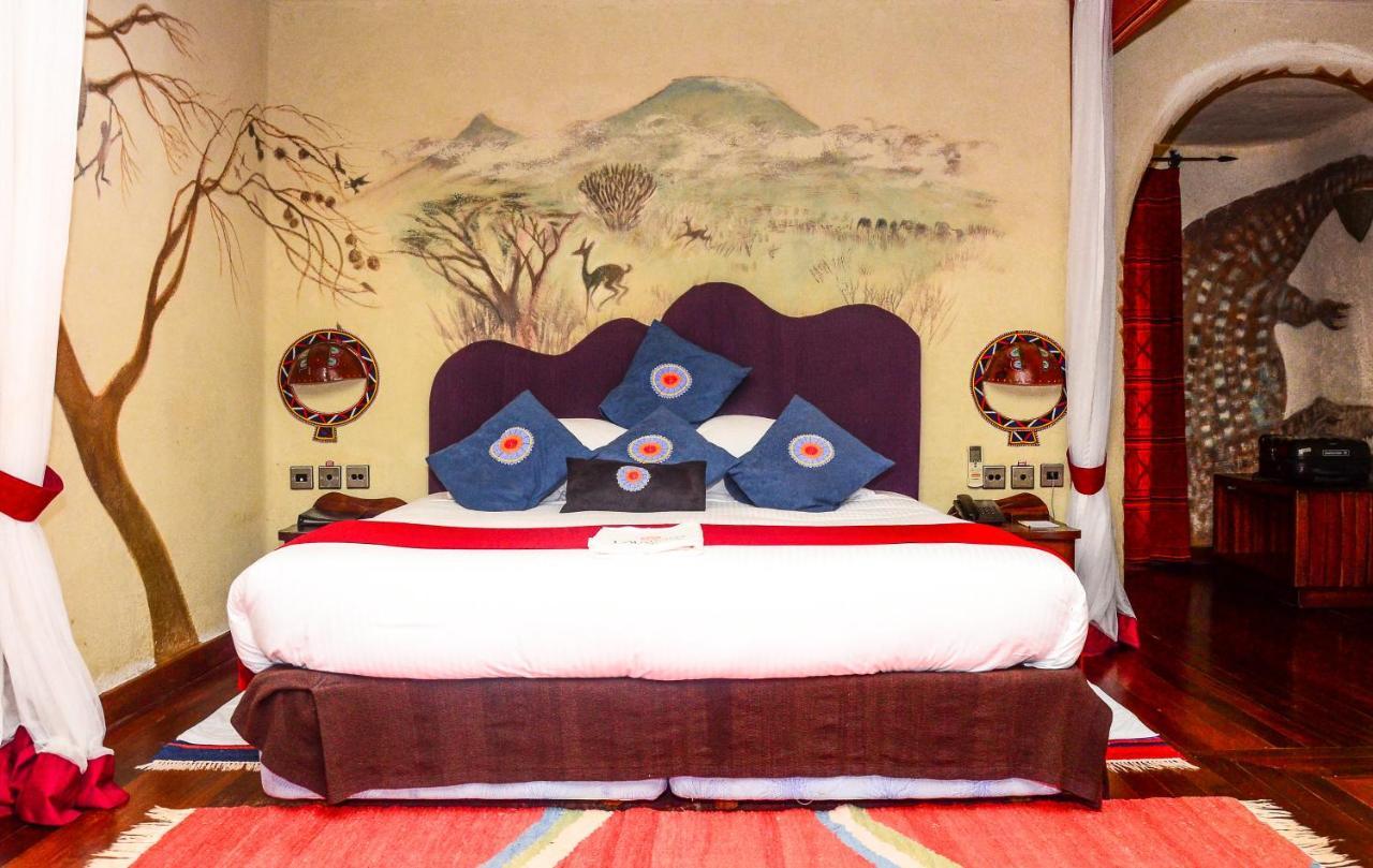 Amboseli Serena Safari Lodge Exterior photo