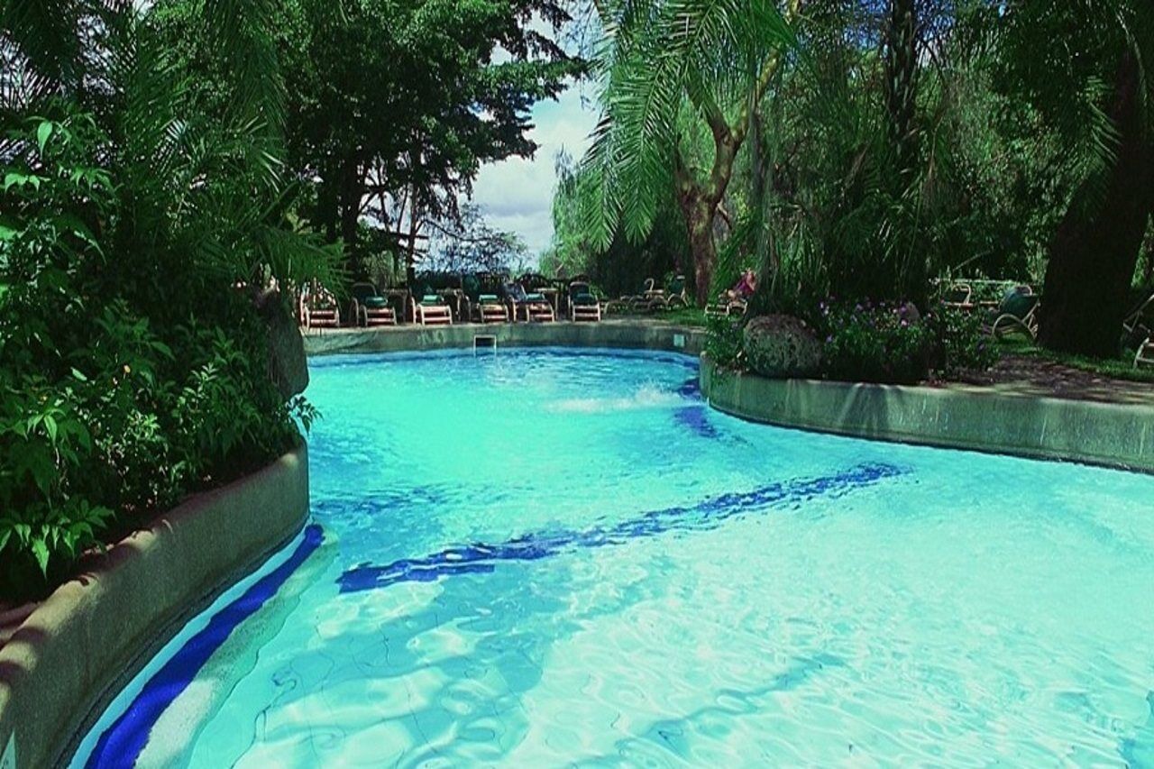 Amboseli Serena Safari Lodge Exterior photo